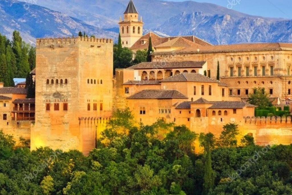 Апартаменти Granada Center House Near By Historical Heritage Екстер'єр фото